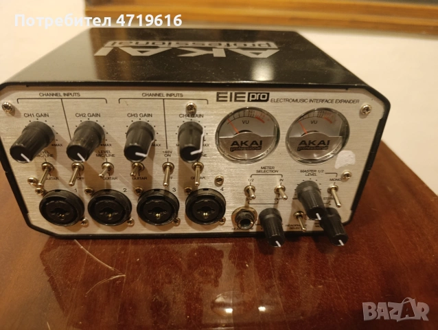 аудио интерфейс AKAI PRO 