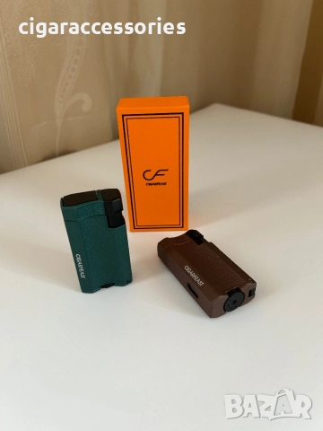Запалка CIGARFEAST с турбо пламък и вграден пънч - 2 цвята + кутия
