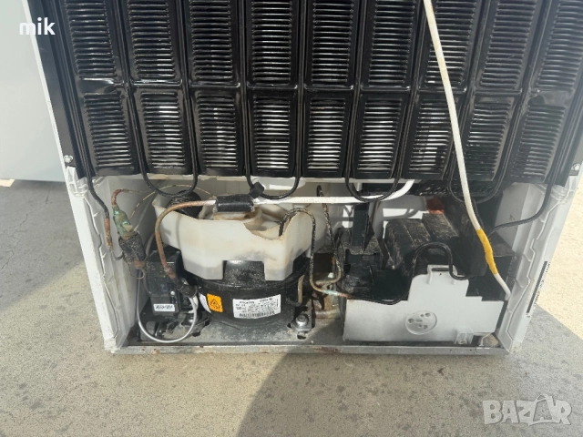 Перфектен Хладилник Миеле 185 см , снимка 6 - Хладилници - 52076979