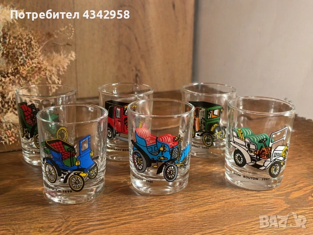 Винтажни стъклени чашки с ретро автомобили – 1950 г.  