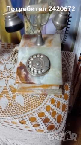 ретро мраморен телефон