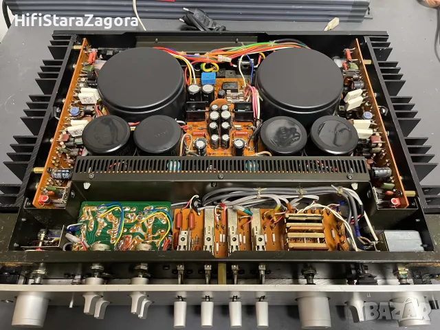 luxman L10 топ състояние , снимка 3 - Ресийвъри, усилватели, смесителни пултове - 55934328