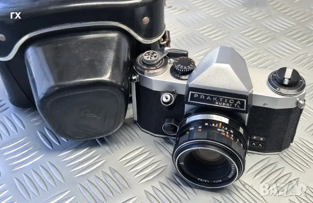 Praktica super TL с обектив Pentacon 50mm f1.8 - m42