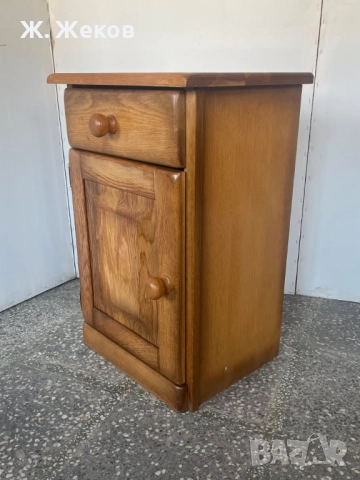 Дъбово нощно шкафче, снимка 2 - Шкафове - 52876938