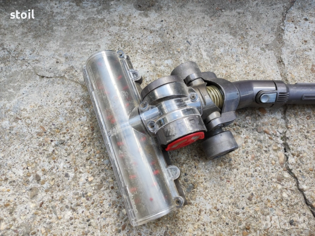 Прахосмукачка без торба Dyson внос от Германия , перфектно работеща, снимка 4 - Прахосмукачки - 53909533