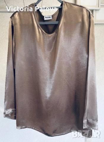 Луксозна блуза LE COMTE satin - елегантен Metallic шик, снимка 3 - Блузи с дълъг ръкав и пуловери - 52430303