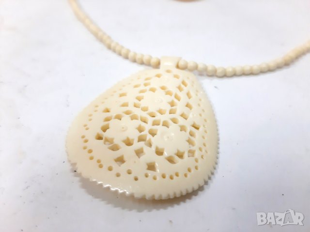 Комплект колие / огърлица и пръстен от слонова кост(6.3), снимка 2 - Бижутерийни комплекти - 37273941