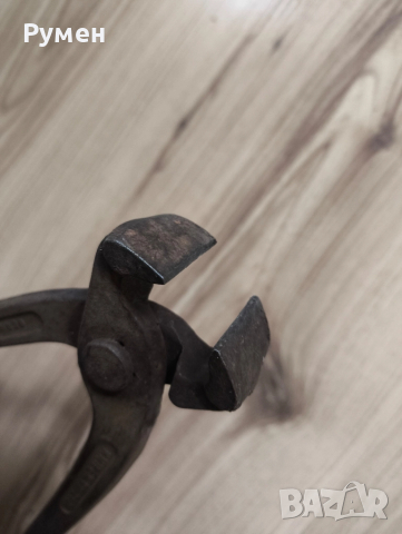 Два немски керпедена ( арматурни плещи ), снимка 5 - Други инструменти - 52097902