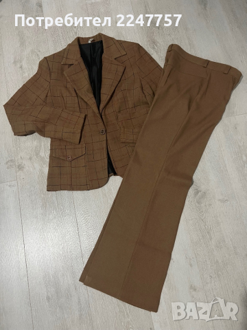 Дамско сако с панталон размер L