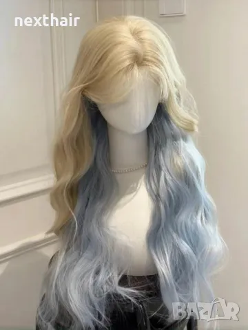 Ефектна перука два цвята русо и синьо на вълни