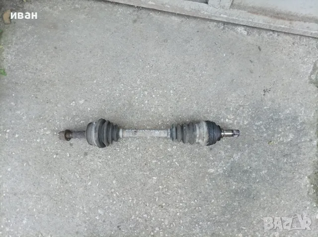 Лява полуоска за Опел Астра ф 1.4 бензин. 60 кс. 93 год. C14NZ. , снимка 1