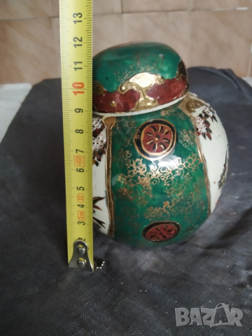 порцеланова ваза , снимка 2 - Антикварни и старинни предмети - 36397357