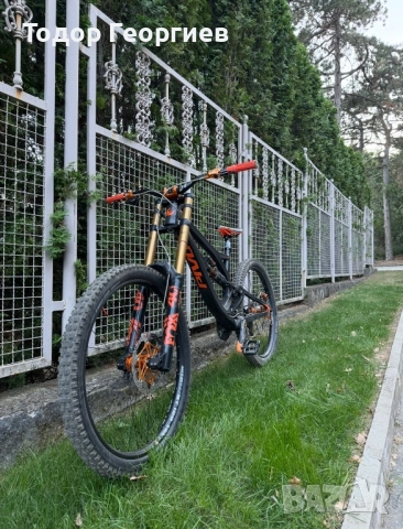 Продавам Pivot Phoenix 2020, снимка 3 - Велосипеди - 52180945