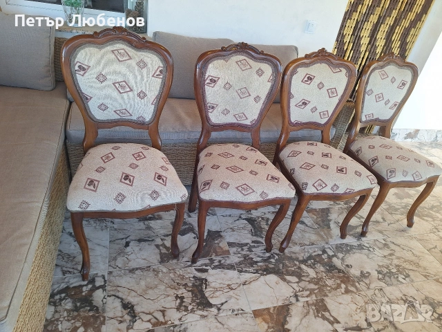 Четири стола от масив