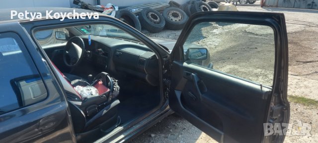 продавам голф 1.4 газ-бензин,регистриран,обслужен, снимка 5 - Автомобили и джипове - 34483348