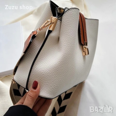 Дамска чанта, снимка 3 - Чанти - 50807133