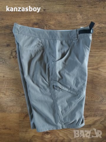 mountain hardwear - страхотни мъжки панталони, снимка 7 - Спортни дрехи, екипи - 37076462