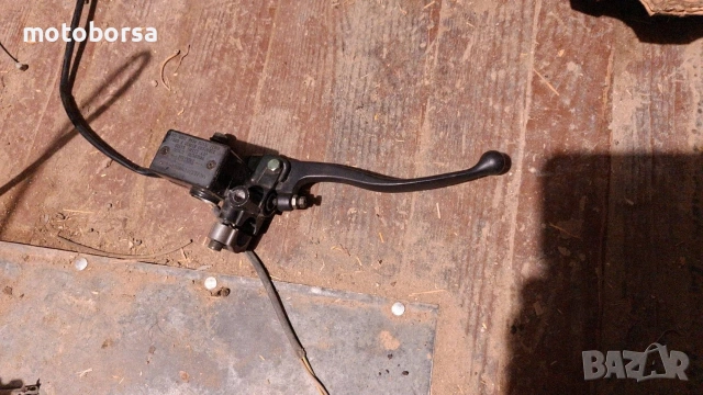 спирачна помпа Ямаха Маджести 250 98-2005г