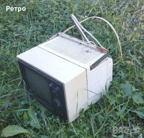 Портативен телевизор Шилялис Silelis 405 D-1 от соца, снимка 3 - Антикварни и старинни предмети - 42269654