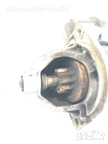 Стартерен мотор Bosch за Mercedes Sprinter 412 (1998) , снимка 3 - Части - 53987179