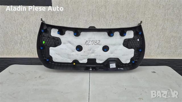 Орнамент на задната врата Тапицерия на задната врата Kia Ceed година 2018 -2023 код 81750-J7200, снимка 4 - Аксесоари и консумативи - 48319499