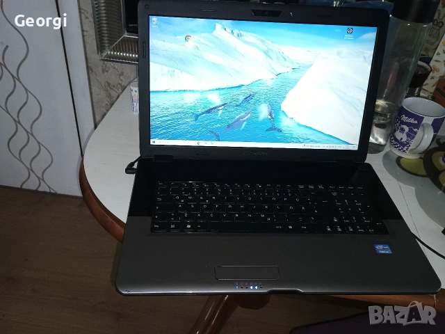 лаптоп Medion Akoya 17.3 i3intel, снимка 2 - Лаптопи за дома - 53272361