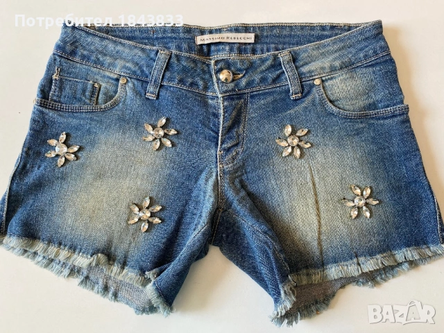 Италиански къси дънки размер M, снимка 4 - Дънки - 54178004