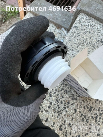 Капачка с ключ за резервоар 254559 А-2180 само за 10лв., снимка 3 - Части - 52901615