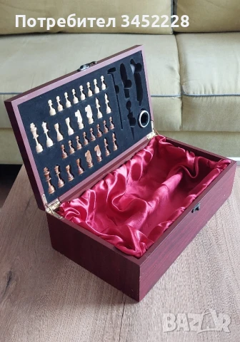 кутия дървена за вино и шах фигури дървени за ценители , снимка 6 - Декорация за дома - 51081141