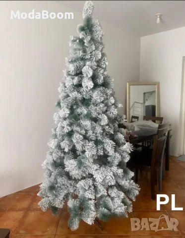 Луксозна снежна елха цялостно заснежена с метална здрава основа