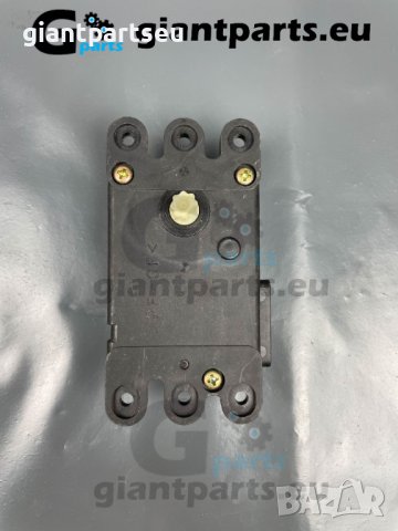 Клапи парно за Мазда 6 , 323Ф Mazda 6 323F , снимка 2 - Части - 40311483