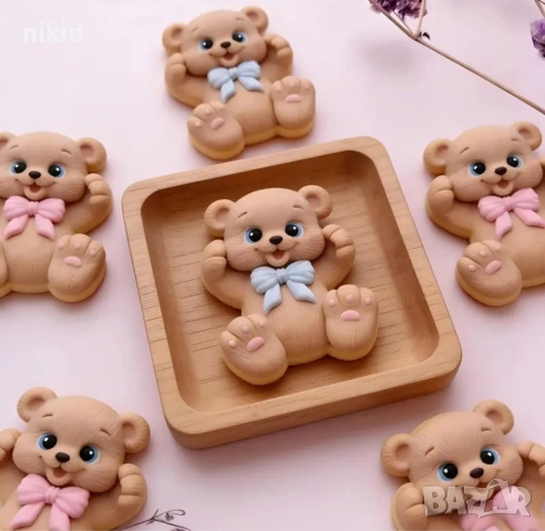 Мече лежащо с панделка силиконов молд форма фондан шоколад гипс смола декор украса, снимка 2 - Форми - 53362692