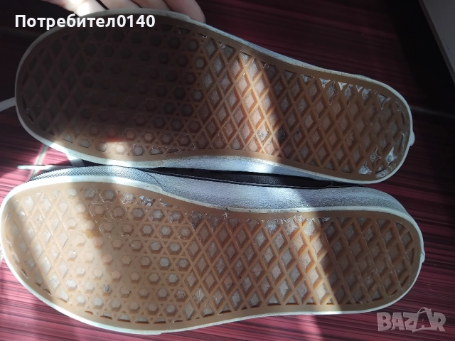 Дамски маратонки(кецове) Ванс Old Skool, снимка 5 - Маратонки - 51565228