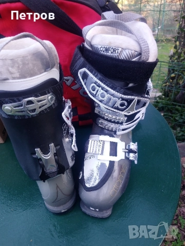 Ски обувки "Atomic" 