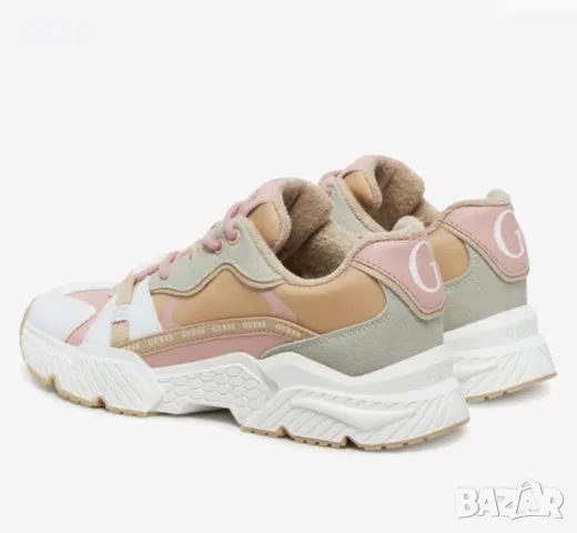 Дамски оригинални сникърси GUESS, снимка 15 - Маратонки - 56213823