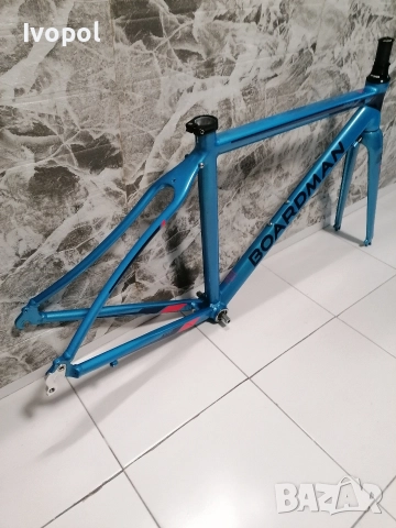 BOARDMAN Шосейна рамка, снимка 5 - Части за велосипеди - 52838625