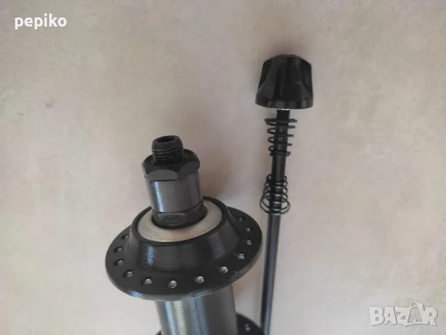 Продавам колела внос от Германия НОВА алуминиева главина SHIMANO FH-RM 30, снимка 3 - Части за велосипеди - 55873826