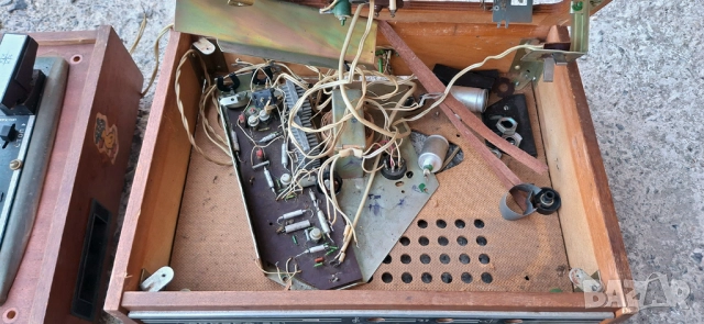 Грамофони Рига Моно, Акорд Моно и Акорд Стерео, снимка 13 - Грамофони - 52830211