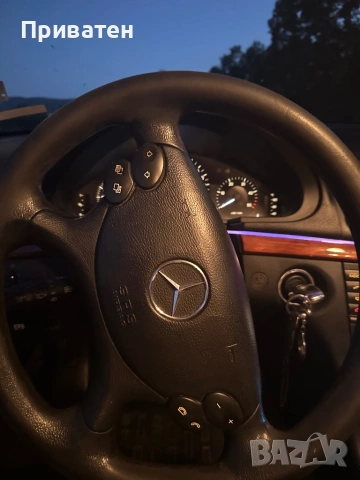 Mercedes e200, снимка 5 - Автомобили и джипове - 54313533