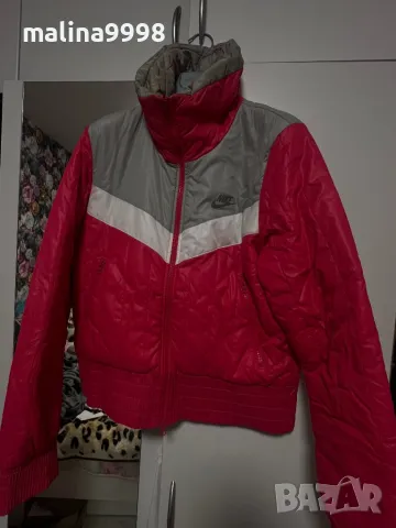 Двулицево яке NIKE