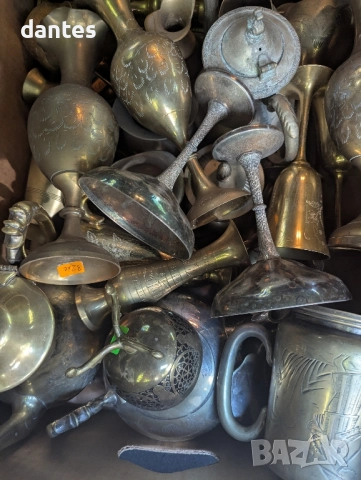 Бронзови съдове, сервизи, чайници, халби, свещници и др. – 222 бр., снимка 7 - Антикварни и старинни предмети - 51816434