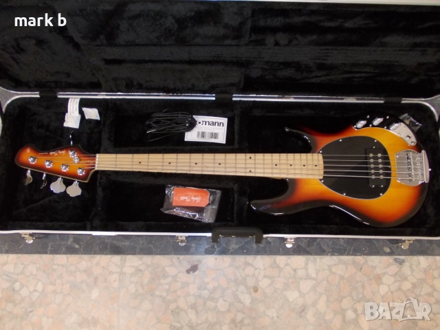    Бас китара 5 струнна