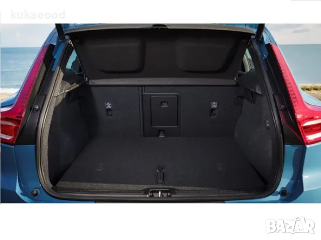 Кора за багажник на Volvo XC40 2017+, снимка 5 - Части - 49223376