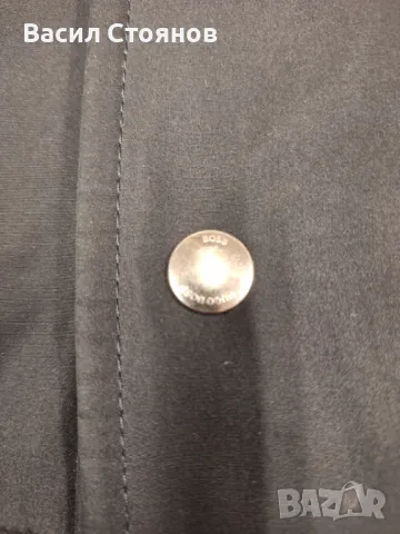 HUGO BOSS - зимно палто с ватирана подплата , снимка 3 - Палта - 48944573