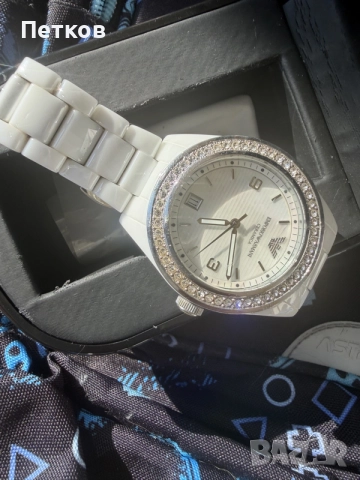 Часовник EMPORIO ARMANI Ceramica Leo AR 1426, снимка 10 - Дамски - 56058758