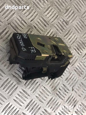 Предна дясна брава Opel Astra G,1999г.