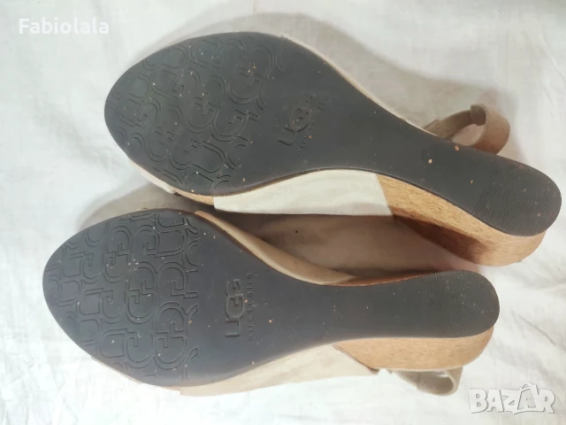 UGG wedge heel sandal 41, снимка 5 - Дамски обувки на ток - 51028623