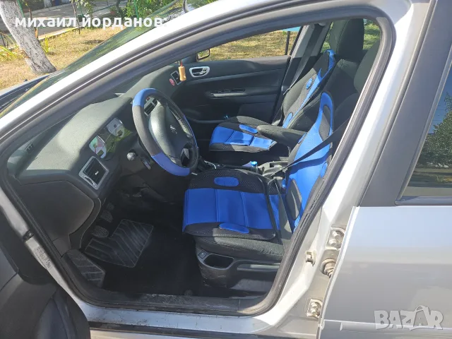 Продава пежо 307 2 бензим, снимка 8 - Автомобили и джипове - 55889825