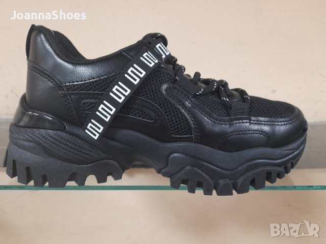 Дамски маратонки код.11