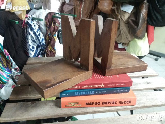 Държач, подпирач, стопери за книги- 2бр.дървени големи, снимка 6 - Декорация за дома - 32109764